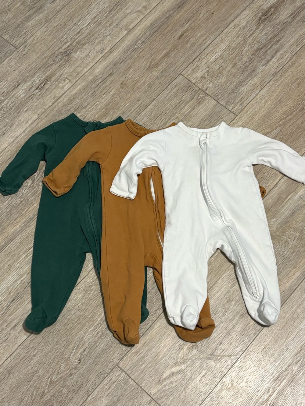 AABLEXEMA | Footie Sleepers - Green, Brown/Khaki, White